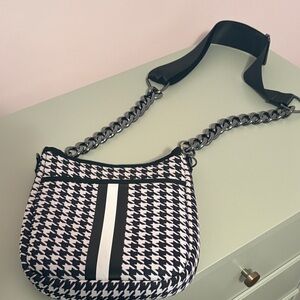 HAUTE SHORE Black and White Houndstooth Crossbody Bag